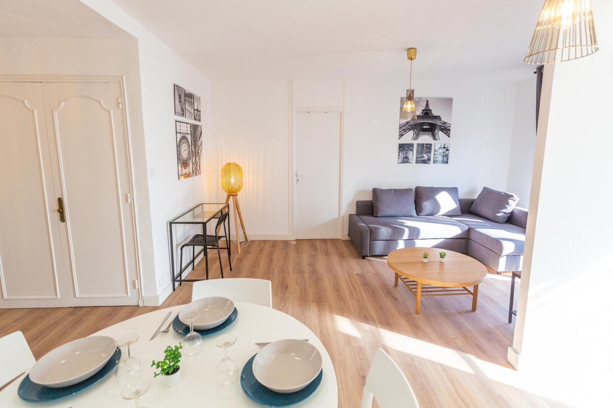 Superbe T4 Terrasse Proche Gare - Joliette Apartment